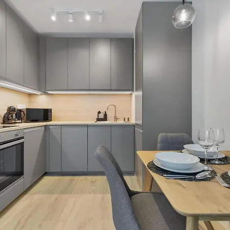 Air Fruit - With Parking * 布拉迪斯拉发