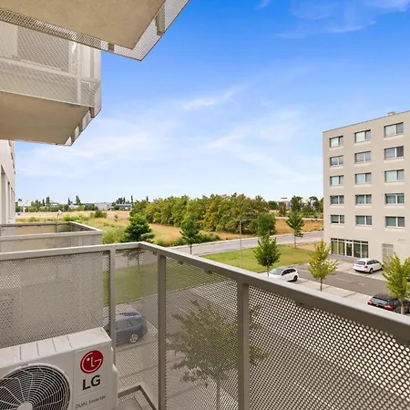 Air Fruit - With Parking 布拉迪斯拉发