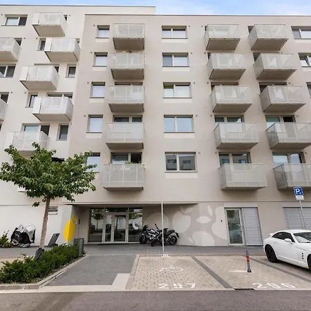 Apartment Air Fruit - With Parking Bratislava
